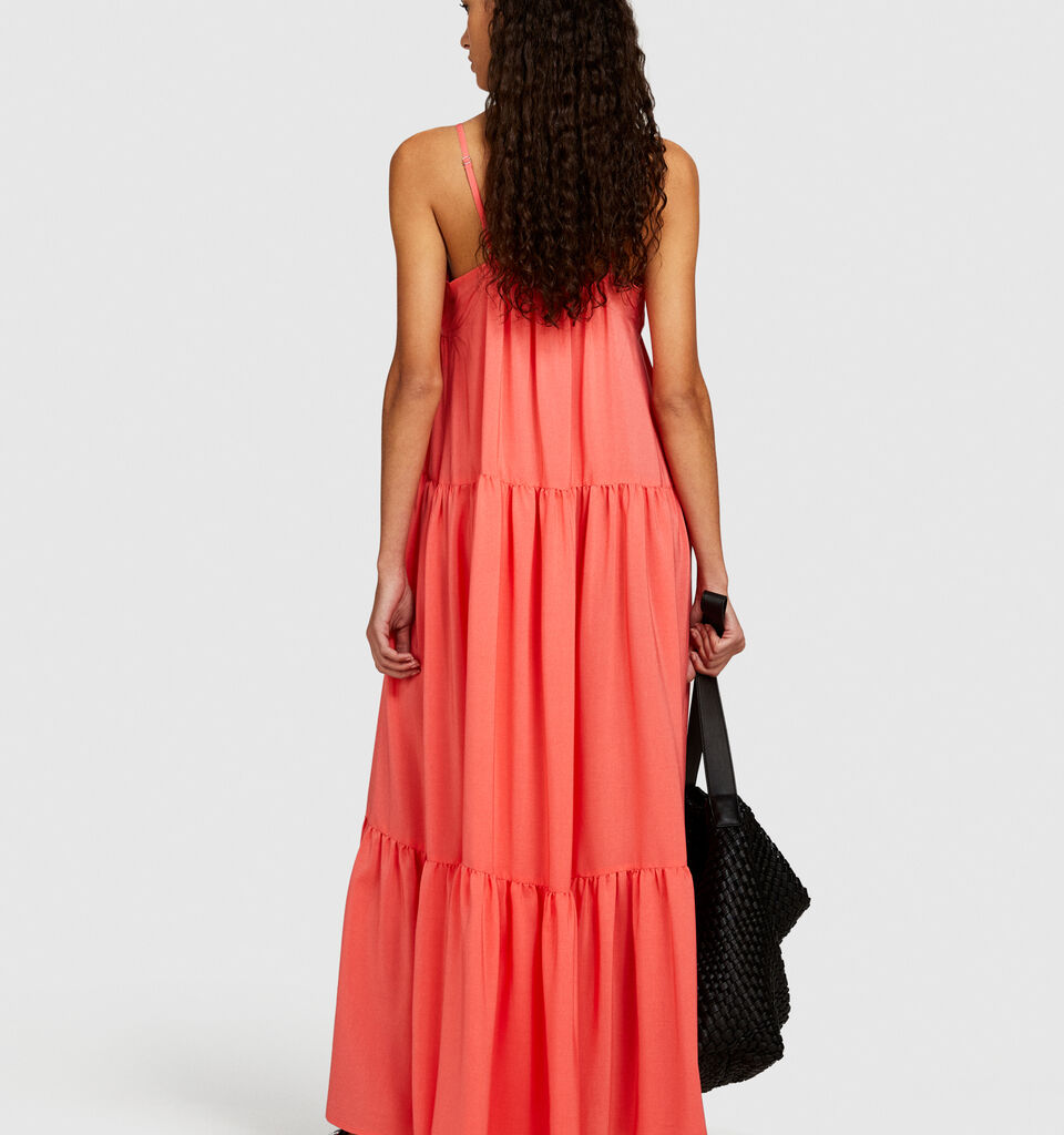 Long dress with ruffle - women's long dresses - Coral | Sisley image number 3
